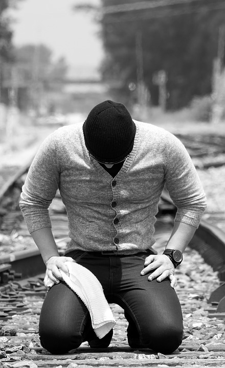 Habeebat Blog Image Praying Man
